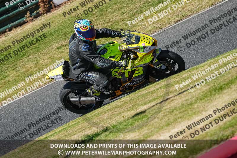 enduro digital images;event digital images;eventdigitalimages;mallory park;mallory park photographs;mallory park trackday;mallory park trackday photographs;no limits trackdays;peter wileman photography;racing digital images;trackday digital images;trackday photos